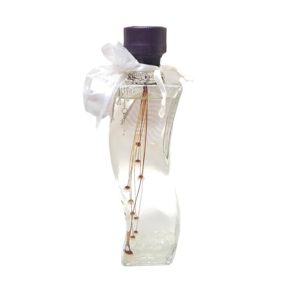 Illuma Oil Candles Beautiful Glass Container With Flowers & Gems - Picture 3 of 9